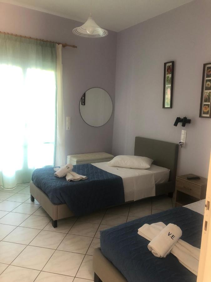 Eleftheria Studios And Apartments Acharavi  Ngoại thất bức ảnh