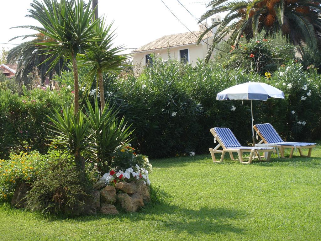 Eleftheria Studios And Apartments Acharavi  Ngoại thất bức ảnh